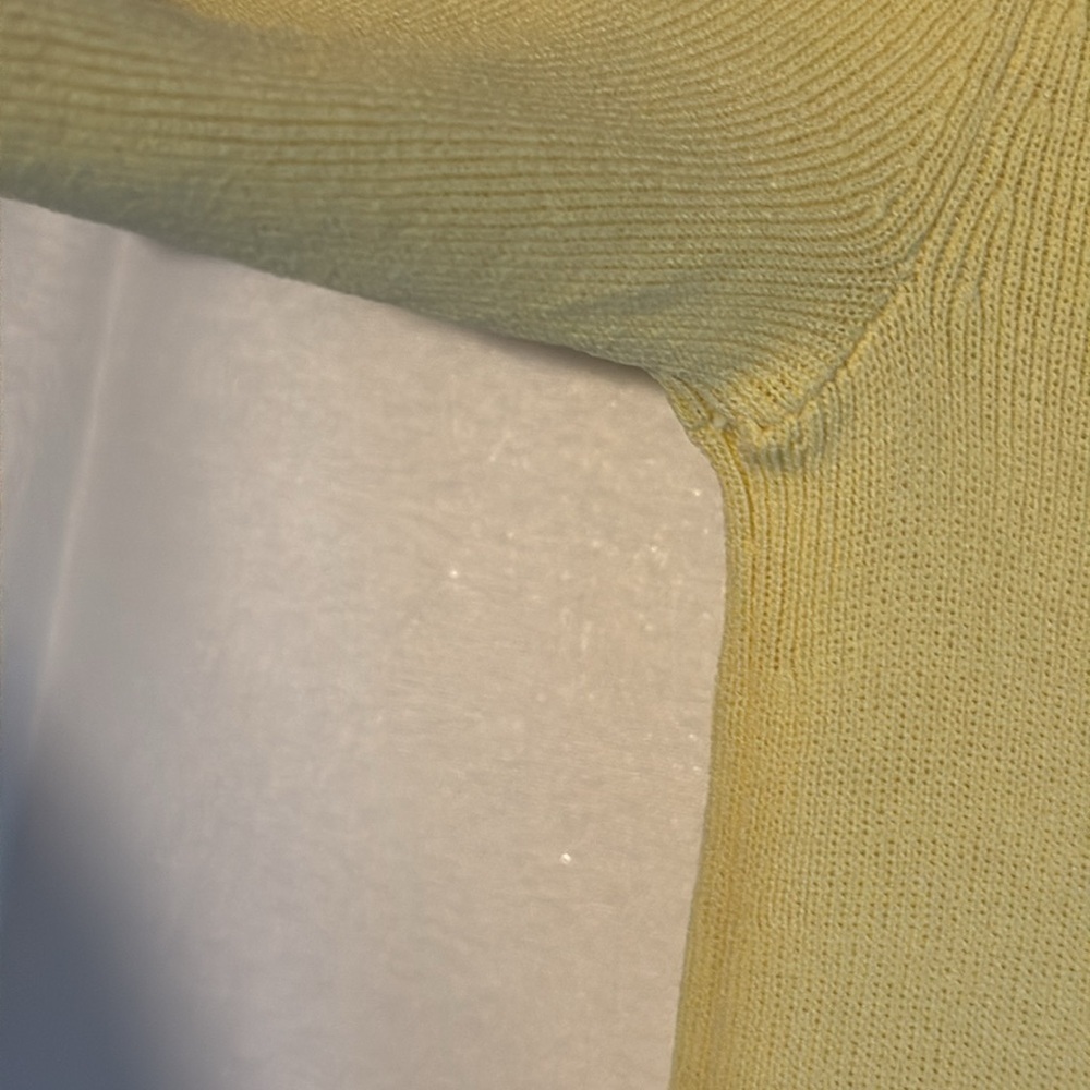 Equipment Myrian Sweater Yellow V Neck - Picture 7 of 8